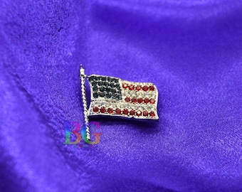 USA Flag Brooch Pin – Small American Flag Lapel Pin, Patriotic Accessory, Veteran Gift, Independence Day, Memorial Day Jewelry