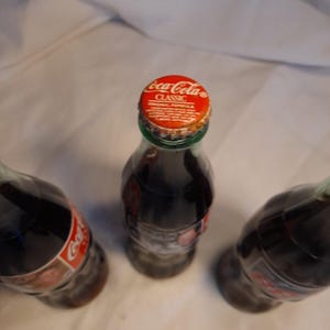 Lote de 4 botellas familiares de Coca-Cola Nascar Racing de Ricky Dale, Kansas City imagen 8