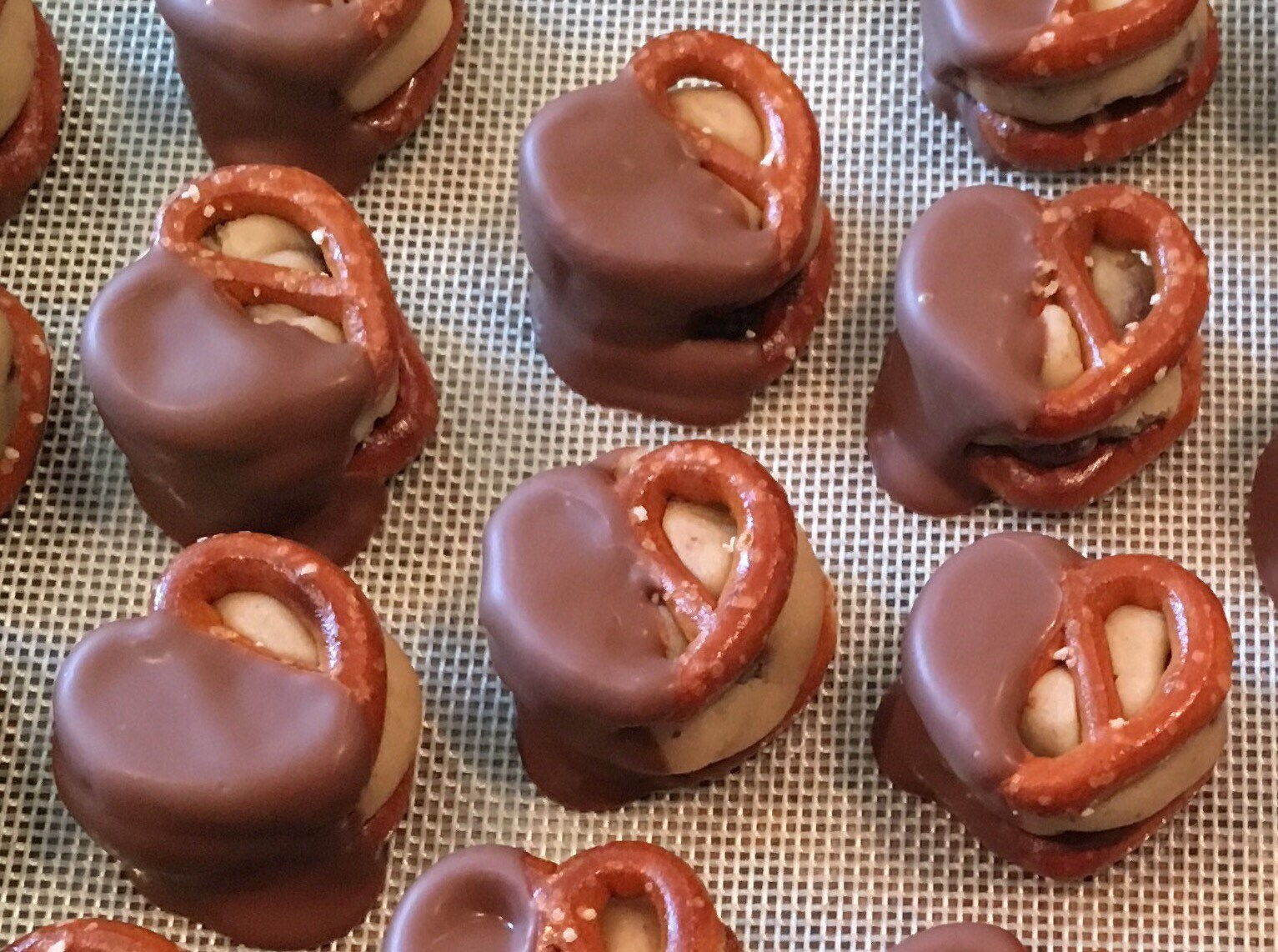 Chocolate Chip Cookie Dough Pretzel Bites Chocolate Gift Etsy