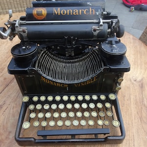 Monarch Visible from 1907 - not yet operational