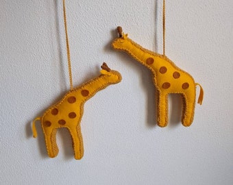 Nice giraffe mobile for the nursery.
