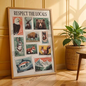 Póster retro con sello de "Respeto a los lugareños", con oso, zorro, águila, ciervo, conejo, peces y montañas, arte mural de animales coloridos.