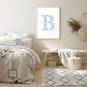 Impresión inicial, arte de letras florales azules personalizado, póster de monograma elegante, decoración tipográfica digital