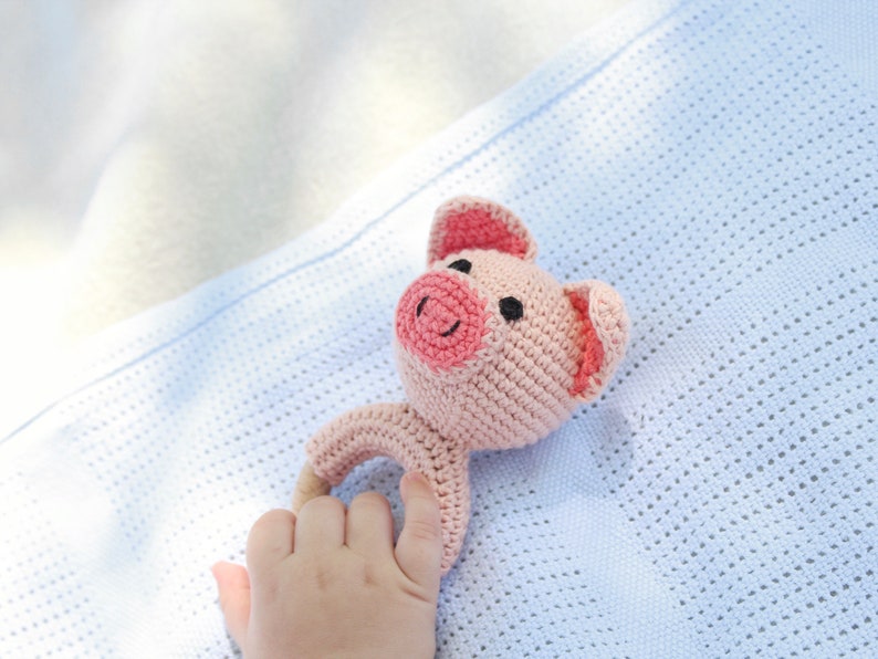 Pig crochet pattern baby rattle Amigurumi pattern Crochet pig plush pattern Baby teether Crochet farm animals image 8