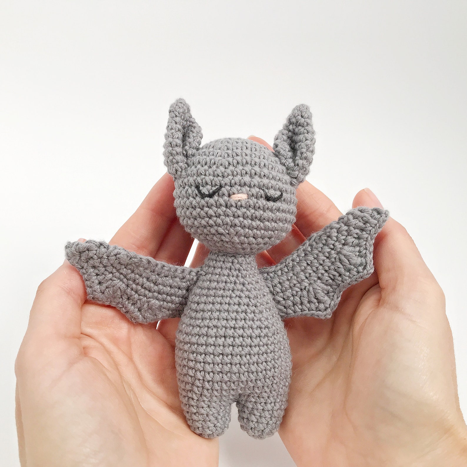 Bat crochet pattern Baby bat toy pattern Bat amigurumi pattern | Etsy