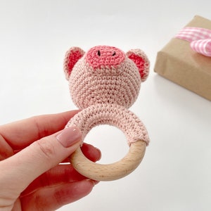 Pig crochet pattern baby rattle Amigurumi pattern Crochet pig plush pattern Baby teether Crochet farm animals image 5