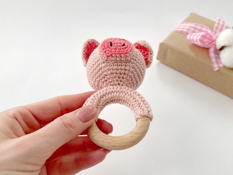 Pig crochet pattern baby rattle Amigurumi pattern Crochet pig plush pattern Baby teether Crochet farm animals image 5