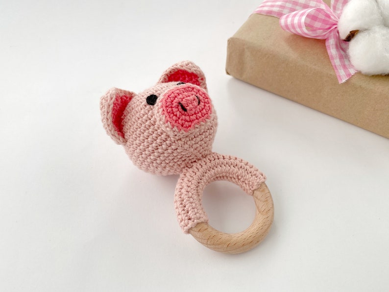 Pig crochet pattern baby rattle Amigurumi pattern Crochet pig plush pattern Baby teether Crochet farm animals image 7