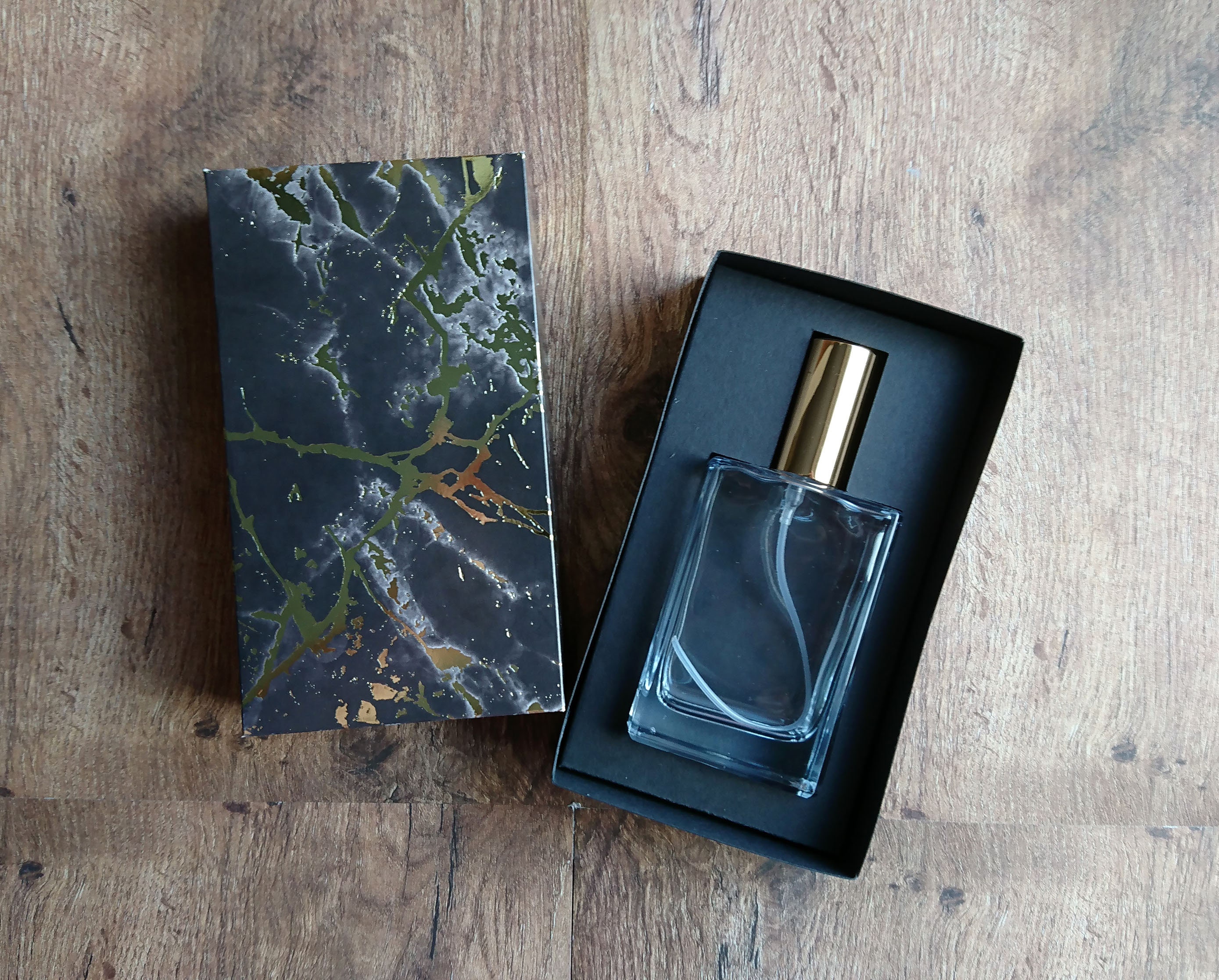 Luxury Perfume Packaging Box- iGiftBox