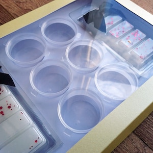 SVG File for Gift Box with acetate window, Insert fits two clamshell snapbars and 6 x 1oz hinged pots, Cricut, Silhouette, ScanNCut