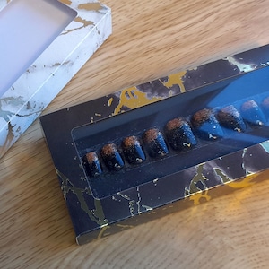 SVG-Datei zum Schneiden von Sleeved Tray Box für Fake Nagel Kits, Sleeved Sleeved SVG, Geschenkbox mit Fenster, Cricut, Silhouette, ScanNCut SVGs