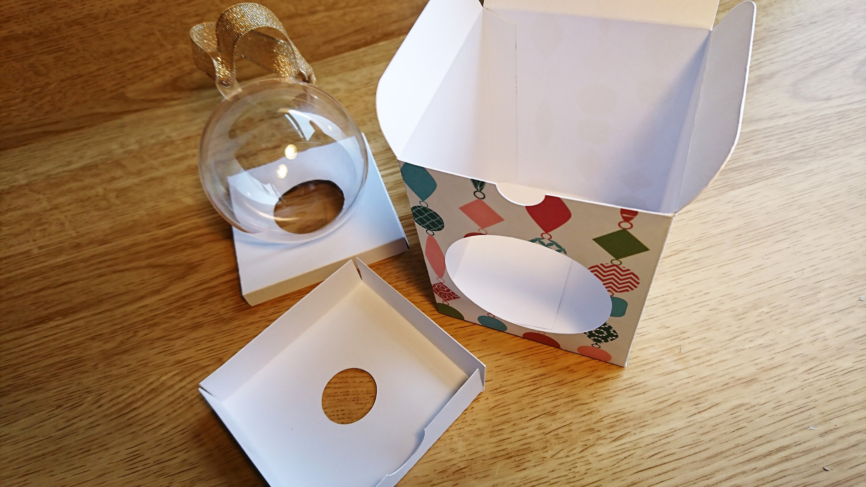 SVG Bundle to Cut Box for 8cm Baubles, 2-piece Box From A4, 1-piece Box ...