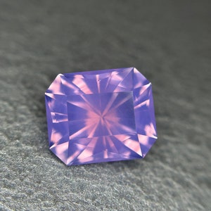 7.55 Ct Precision Fancy cut Natural * Lavender Quartz * 7.55 Ct Precision Fancy cut Natural * Lavender Quartz *