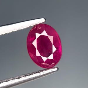 1.10 Ct Unheated Natural pinkish Red Ruby Gemstone | Deep Red Oval Cut Loose Ruby July Birthstone for Ring | Untreated Ruby for Fine Jewelry