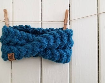 La Frileuse: turquoise winter band in braided knit