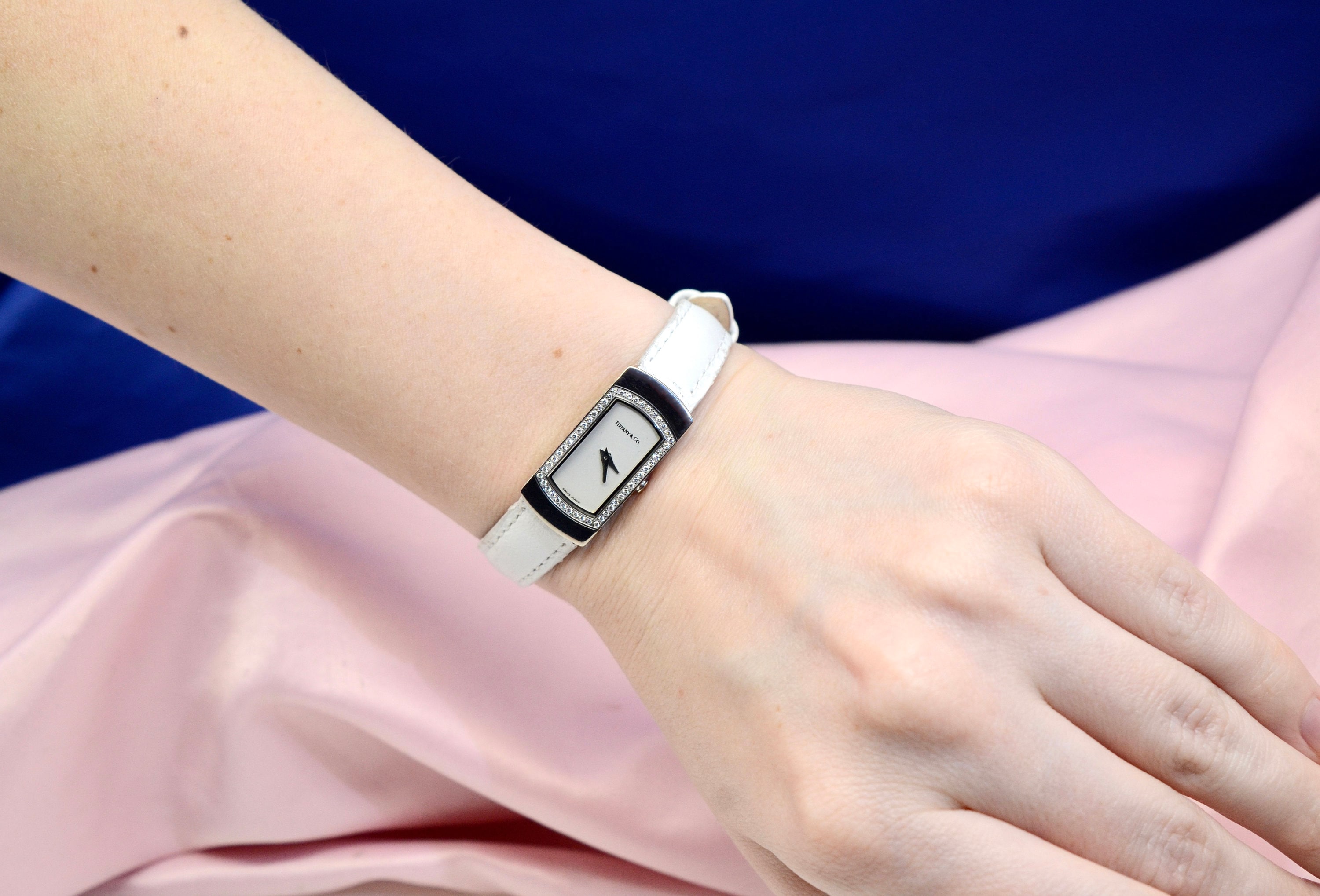 ティファニー クラシック レディース ウォッチ 18K ホワイトゴールド