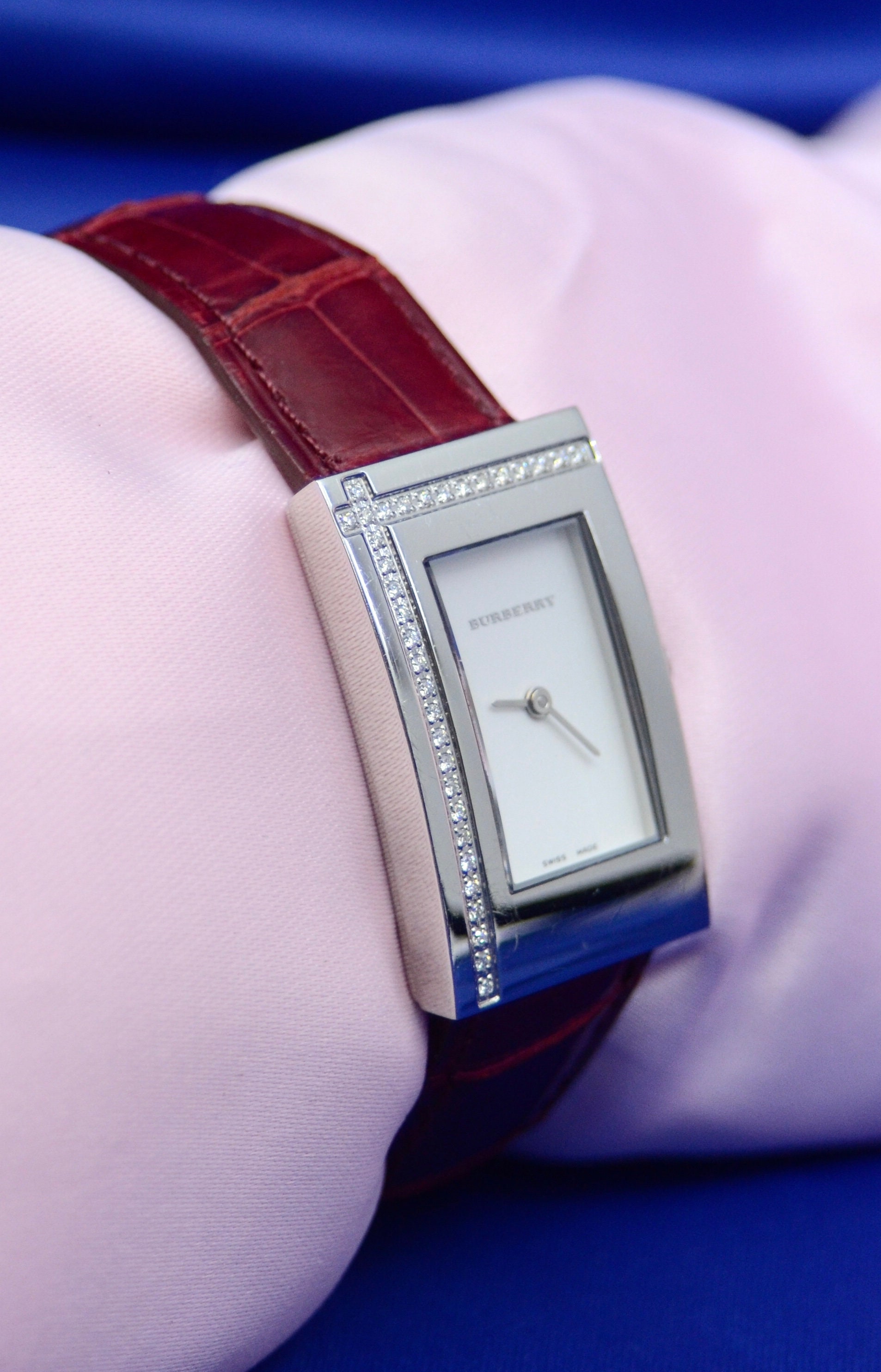 Burberry diamond shop watch