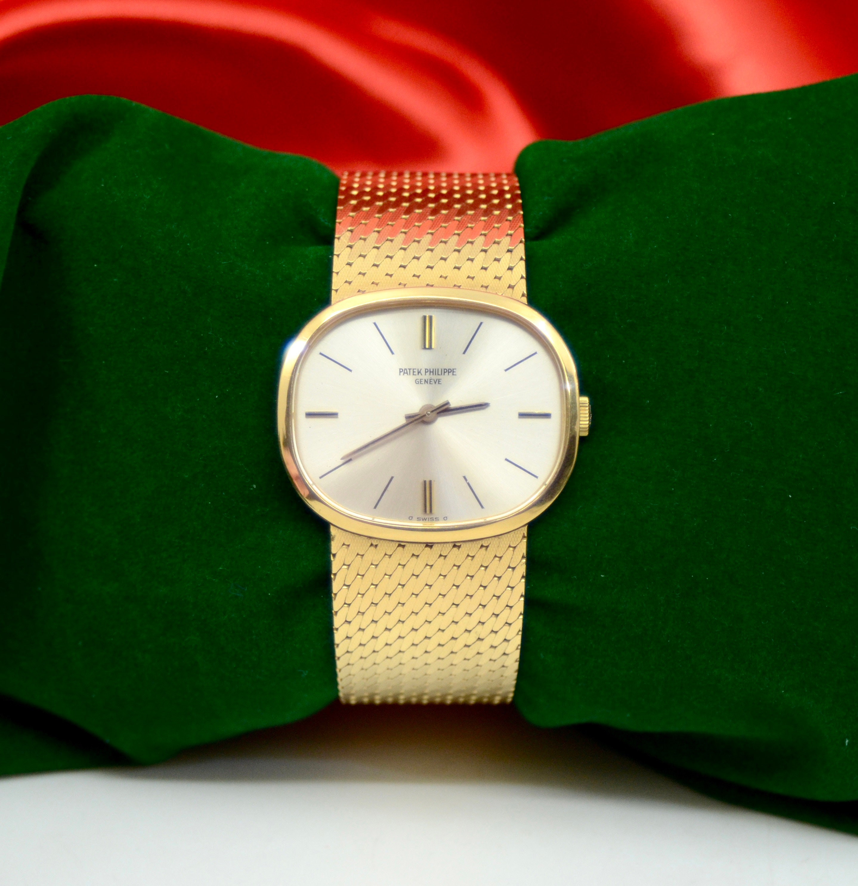 Patek Philippe Geneve 18K Yellow Gold WATCH 83.6 GM