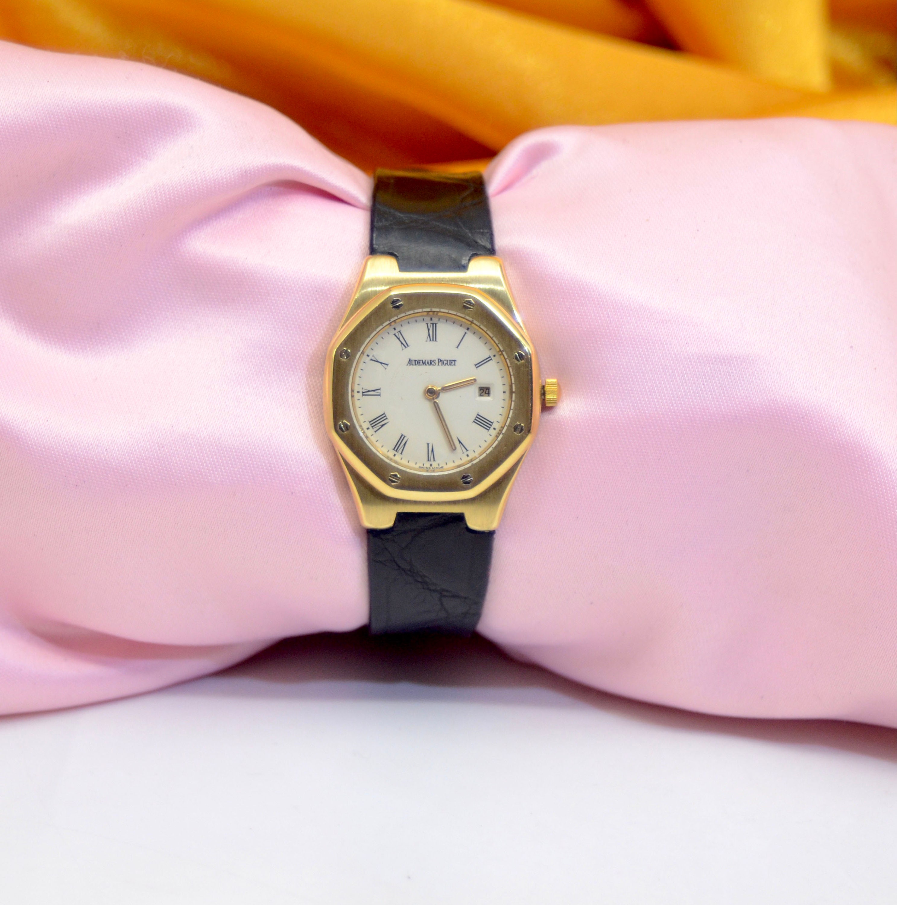 audemars piguet royal oak 18k yellow gold