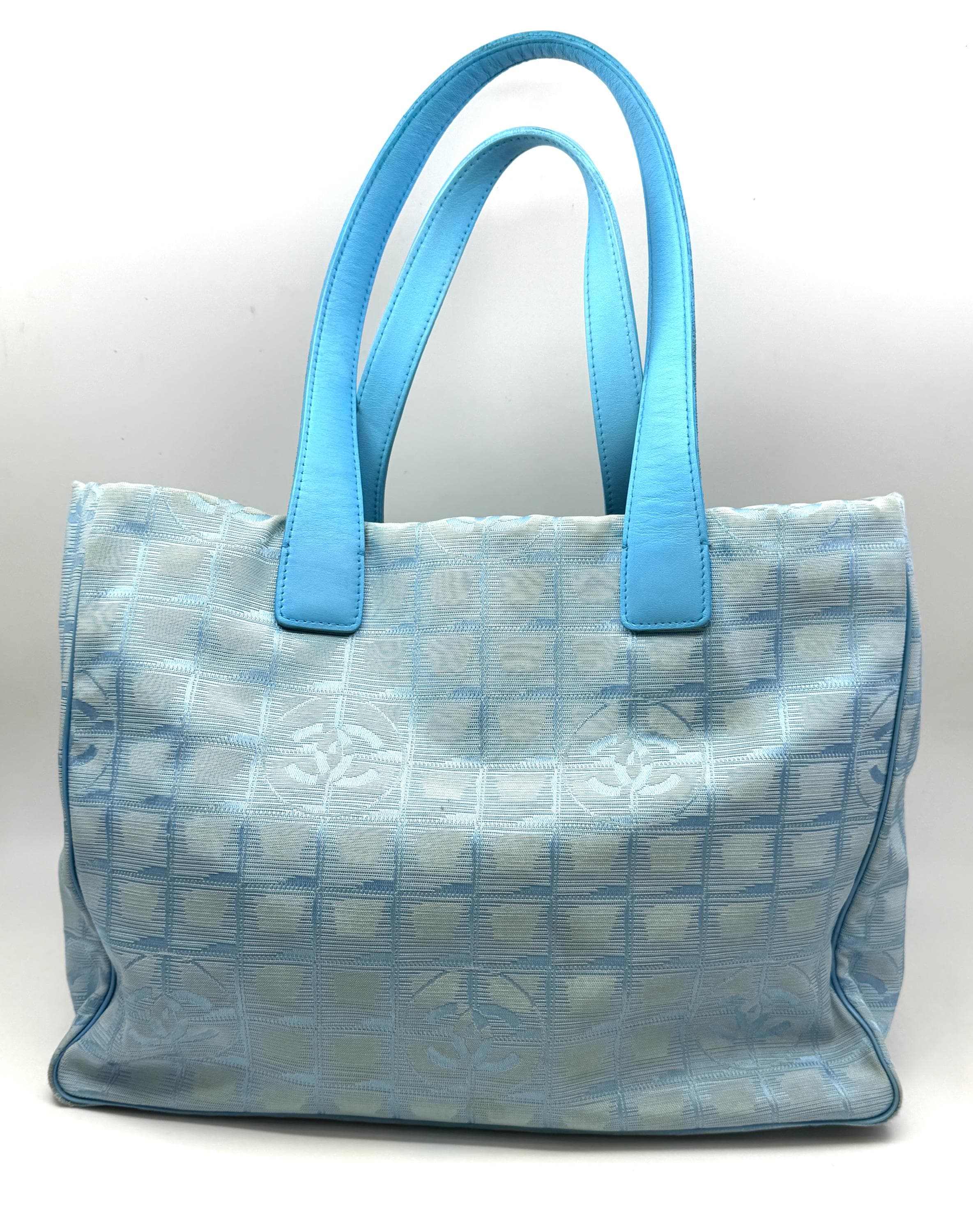 chanel travel line tote bag Authentic Women CHANEL Travel Line Tote Bag Blue color Nylon with Leather  hands
