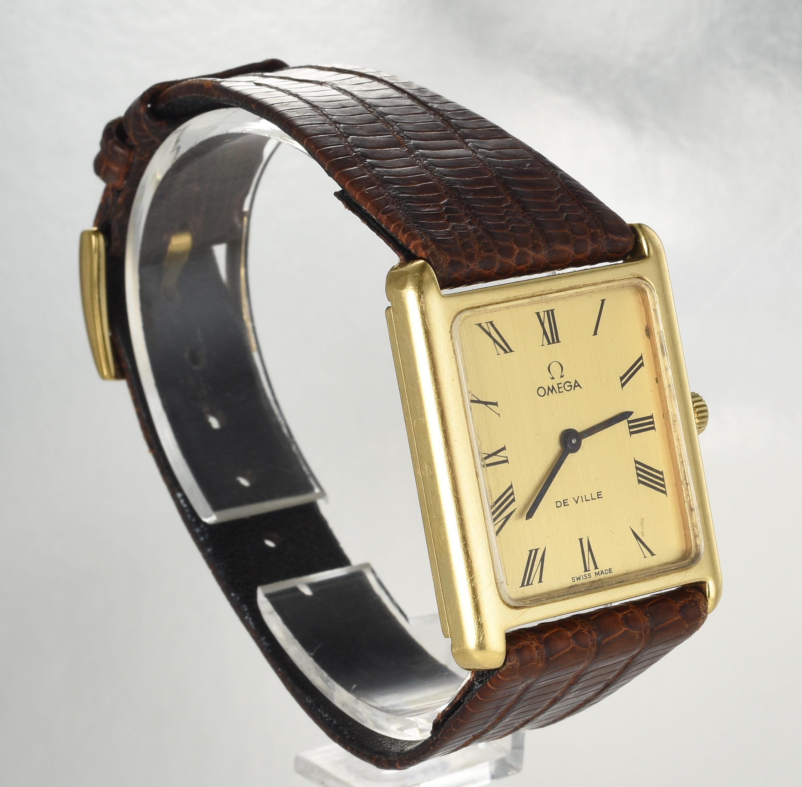 Vintage 1975 Men's OMEGA De Ville Manual Watch in 18K Yellow Gold