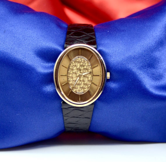 Patek Philippe Geneve 18K Yellow Gold WATCH - Gem