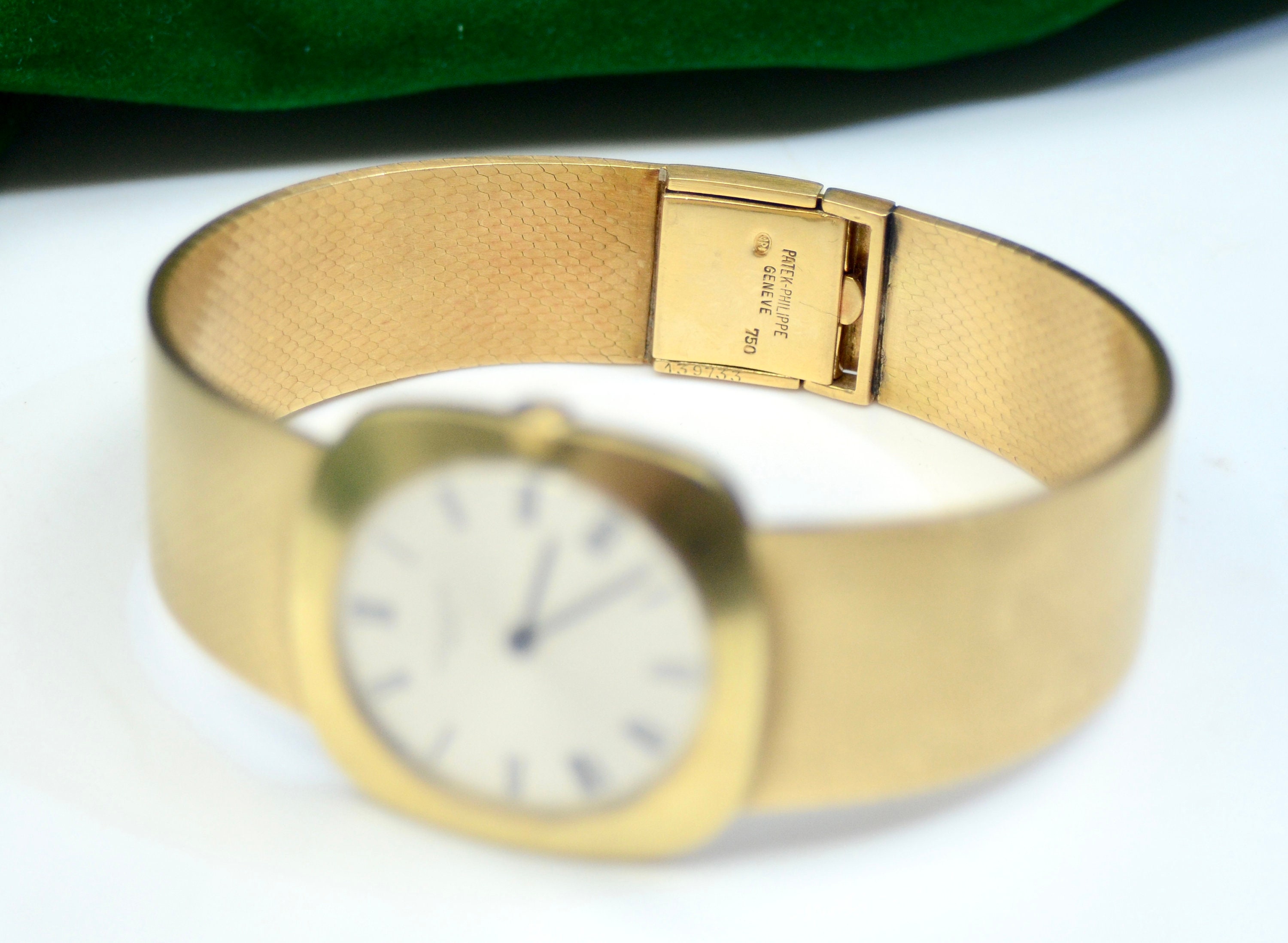 Men s Patek Philippe Geneve 18K Yellow Gold Watch 97.7 GM Etsy
