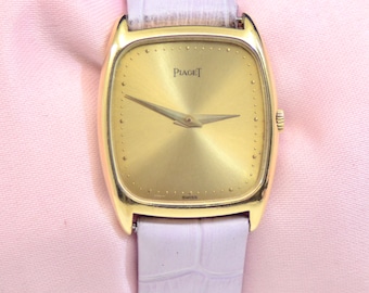 Ladies Vintage Piaget 18K Yellow Gold watch