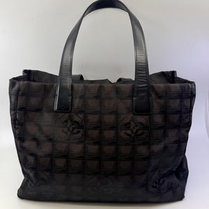 Authentic Women CHANEL Travel Line Tote Bag Black color Nylon image 3