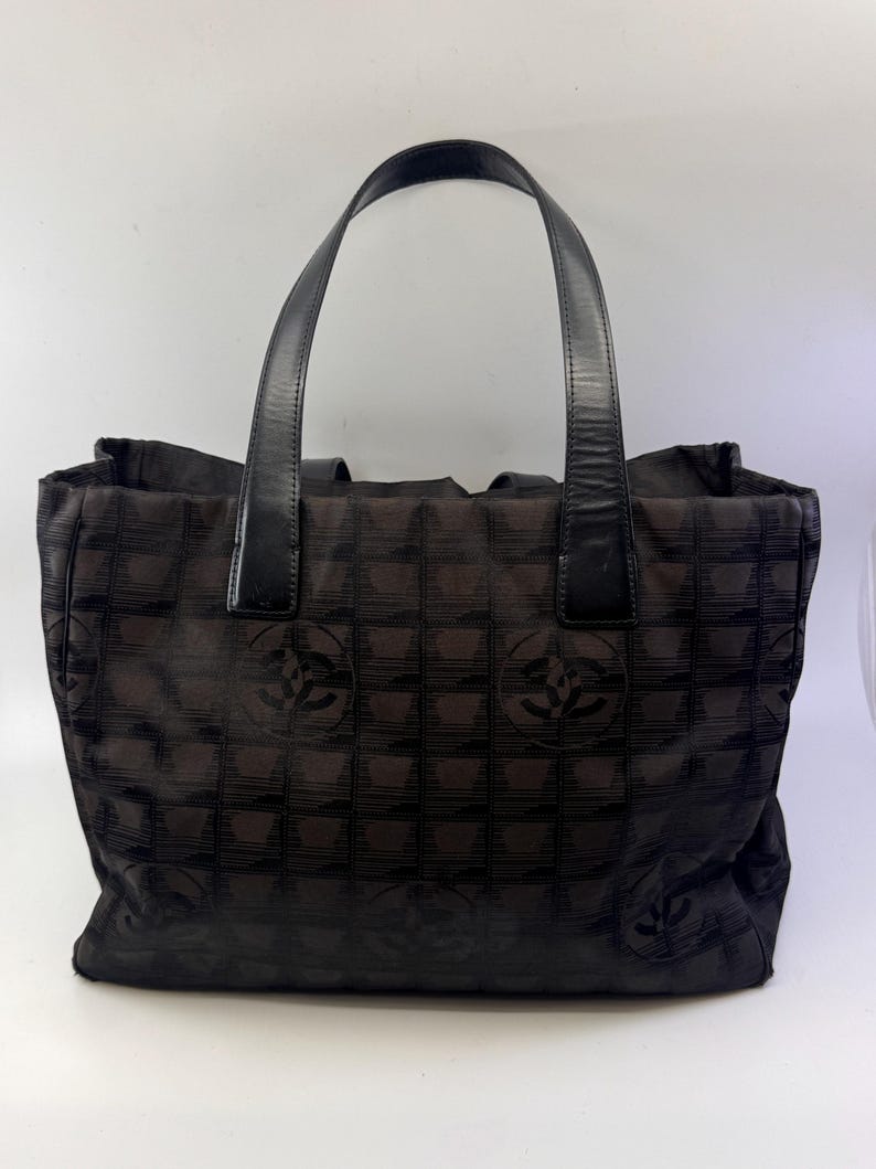 Authentic Women CHANEL Travel Line Tote Bag Black color Nylon image 3