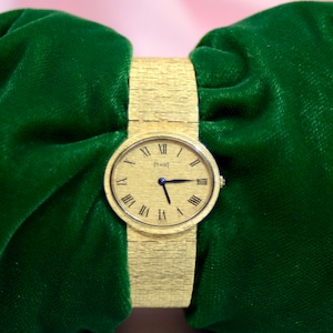 Piaget 18K Yellow Gold watch 64.9 GM