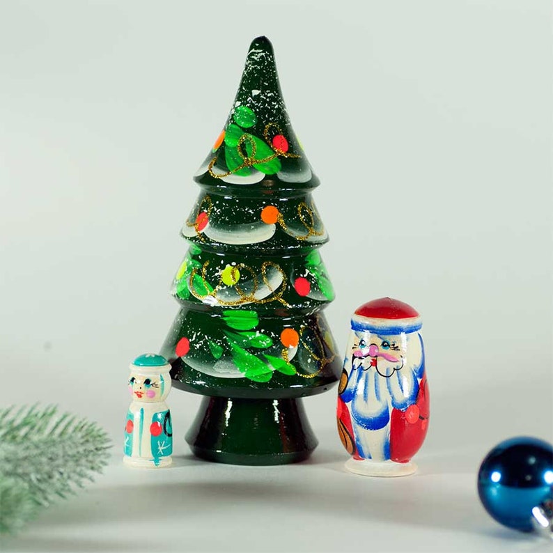 christmas tree nesting dolls