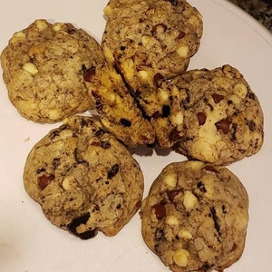 Cookies & Cream cookies