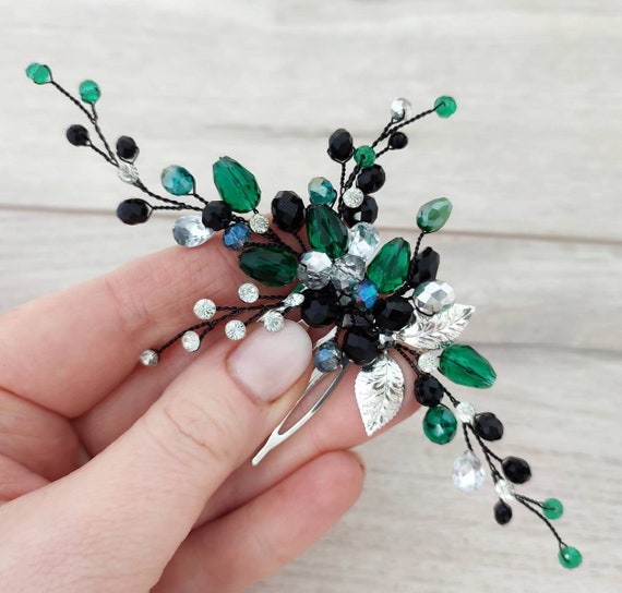 Accessoires cheveux mère de la mariée 2025