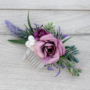Purple bridesmaid hair comb. Flower hair piece
