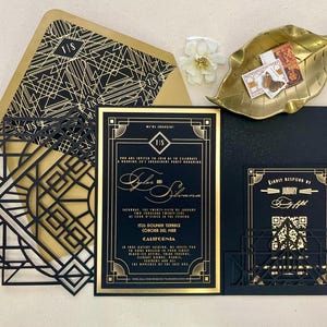 Invitaciones de boda Art Déco: negras y doradas, cortadas a láser, código QR RSVP