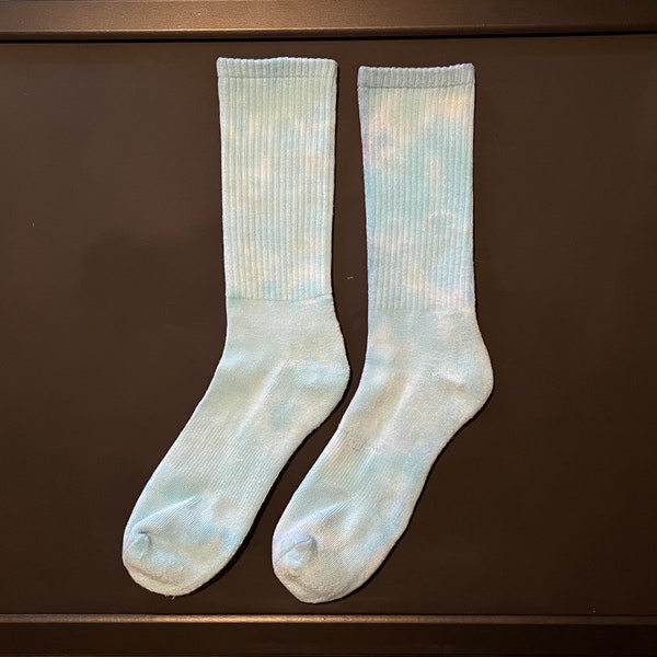 Hand dyed! One of a kind! Sky blue and white CLOUDY DAYS tie dyed soft cotton crew socks. Adult Medium (Men’s 6-8, Women’s 6-10)
