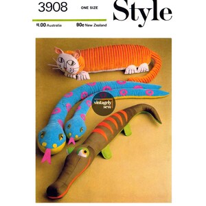 70s Set of Stuffed Toys: Big or Little Snake, Cat and Crocodile, Various Sizes, Style 3908, Vintage Sewing Pattern Reproduction