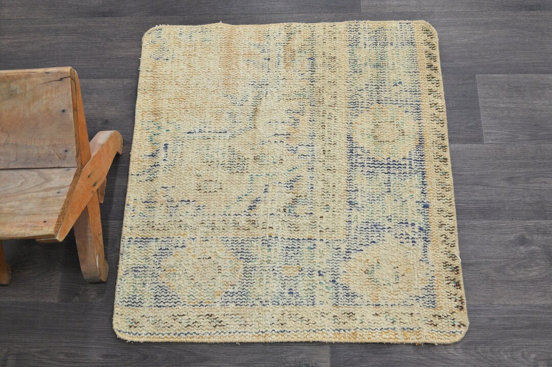 2x2 Feet Vintage Rug, Bathroom Rug 2x2, Turkish Rug, 67x70 Cm Handmade ...
