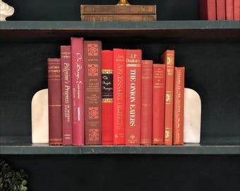 Libros por color / Decoración de diseño, Novelas de tapa dura