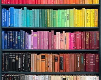 Libros por color / Decoración de diseño, Novelas de tapa dura