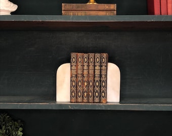 Libros clásicos por metro: Shakespeare encuadernado en piel, tamaño bolsillo, 1910, tapa dura para exhibición.