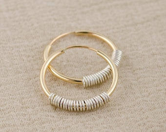 Minimalist Mixed Metal Hoops, Dainty Two Tone Hoops, Everyday Earrings, Mixed Metal Earrings, Minimalist Jewelry Gift , Two Tone Jewelry