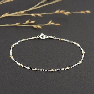 Dainty Mixed Metal Bracelet, Minimalist Beaded Chain Bracelet, Two Tone Bracelet, Thin Silver Chan Bracelet, Layering Bracelet, Gift for Her