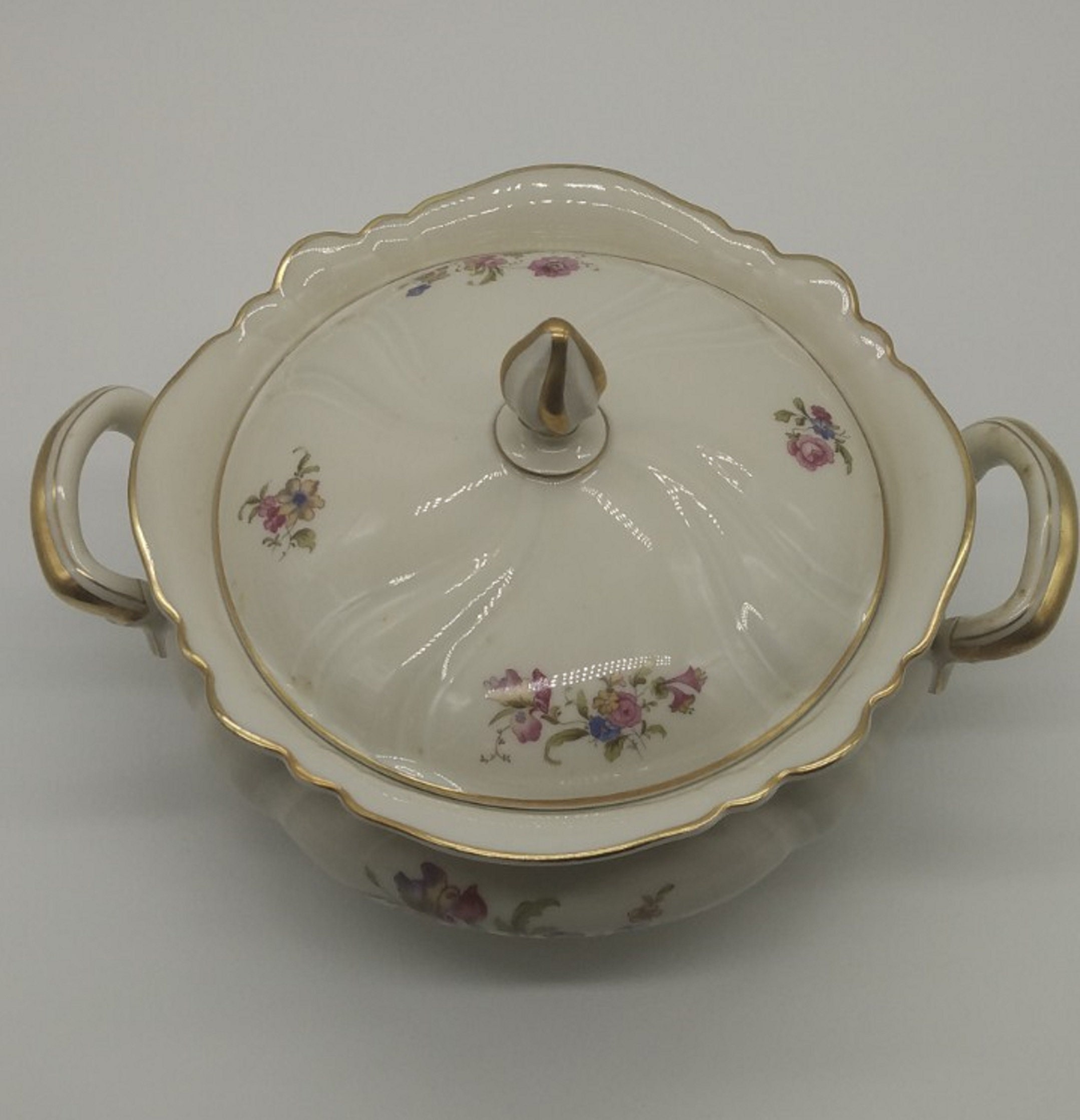 Rosenthal - ドイツ製 ROSENTHAL 【Victoria】薔薇とレリーフが美しいトリオ Rosenthal Diamond Gem Crystal Paperweight, Clear, in Box