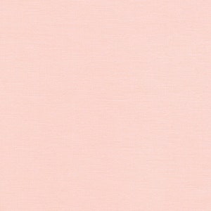 Può includere: Un tessuto rosa chiaro tinta unita con una sottile trama tessuta.