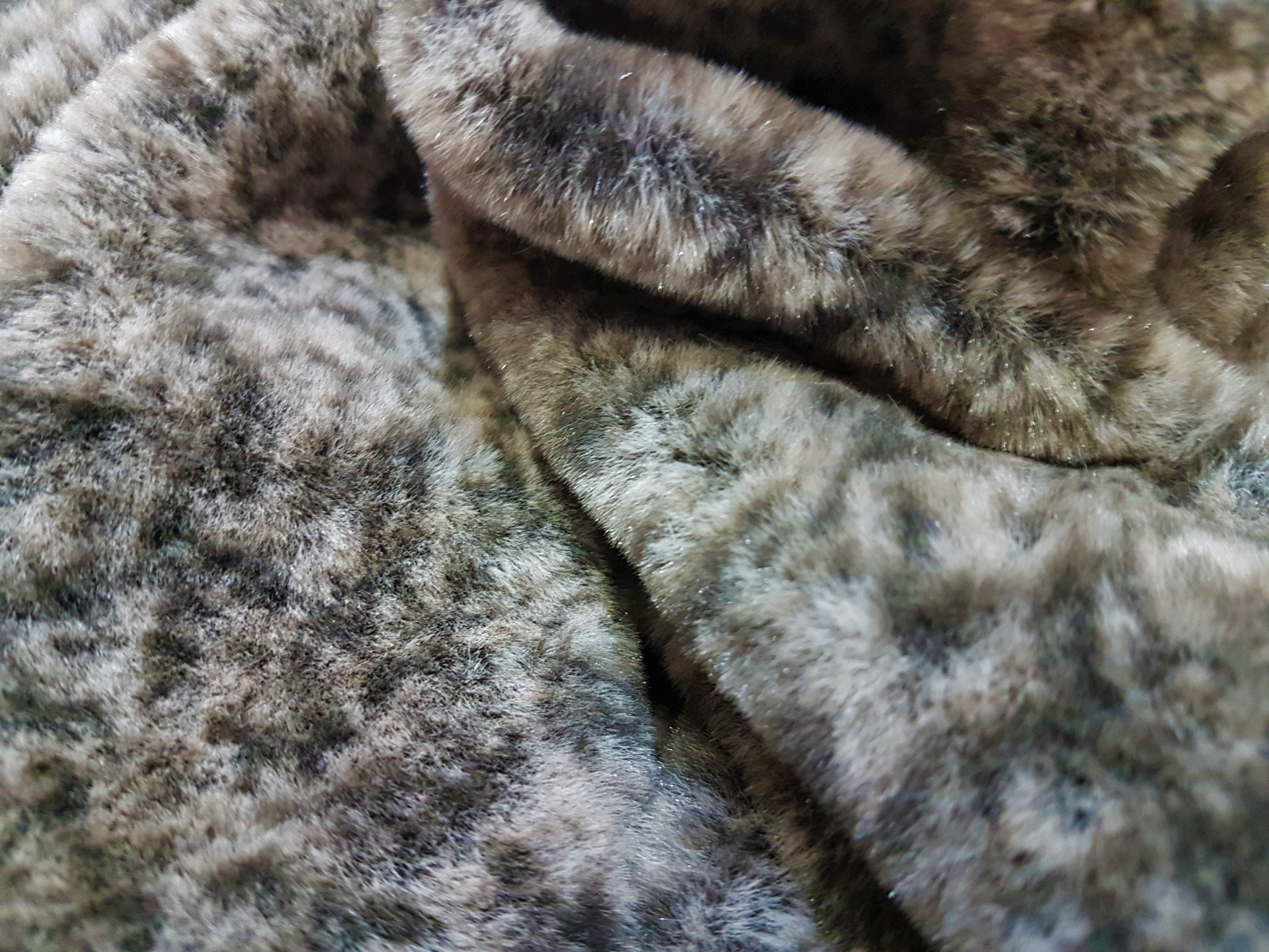 Sandwhite Rabbit Faux Fur Fabric By The Metre 