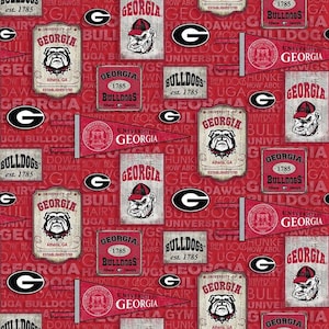 University of Georgia Bulldogs 100% Cotton Fabric Vintage Pennant Design - Sold by the Yard, 1/2 Yard
