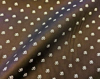 Tela Om, Namaste, Tela Yoga en Negro, Telas Camelot