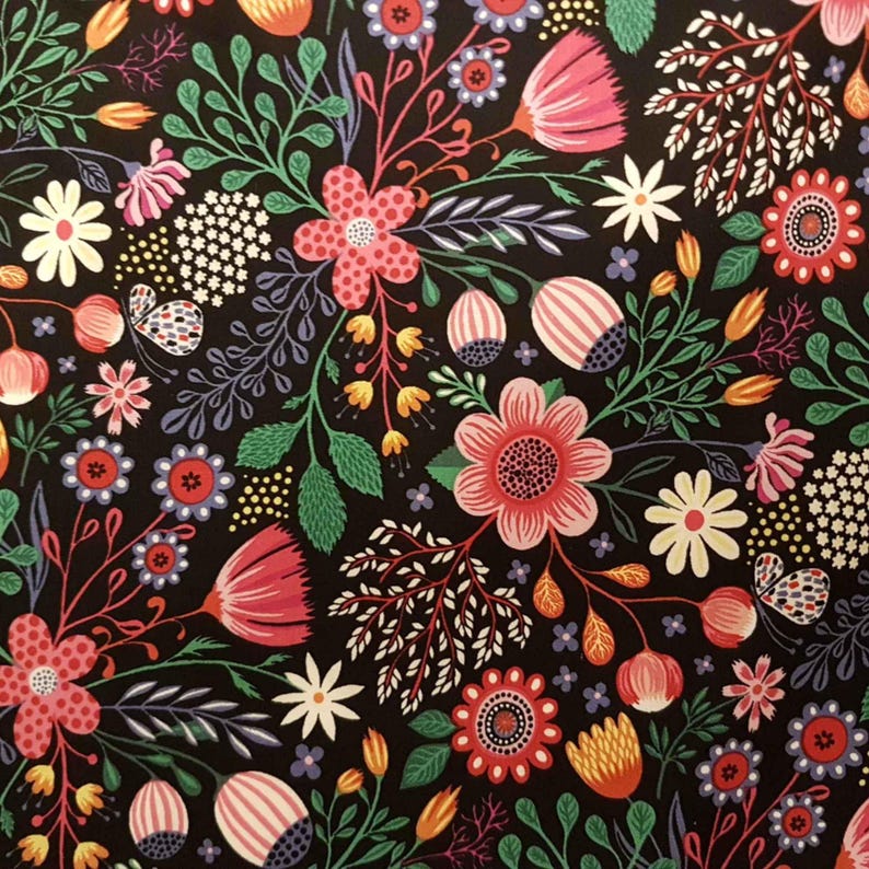 Flower Power Raspberry Fabric Raspberry Floral Cotton Fabric: Clothworks Good Things Collection - Etsy